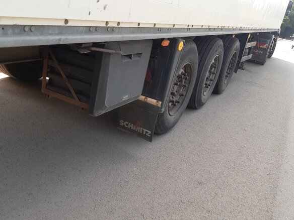 2003 Schmitz Cargobull SKO, белый, 2800000 рублей - вид 3