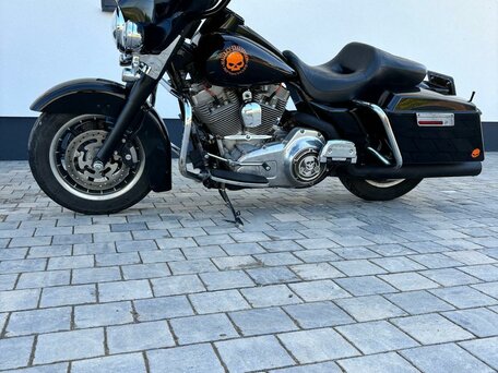 2007 Harley-Davidson Electra Glide, чёрный, 595000 рублей, вид 2