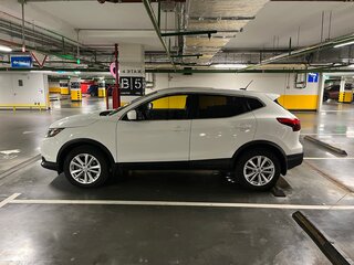2018 Nissan Rogue Sport I, белый, 1760000 рублей, вид 2