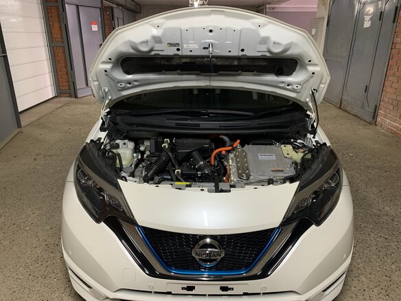 2020 Nissan Note e-Power II Рестайлинг, белый, 1380000 рублей - вид 21