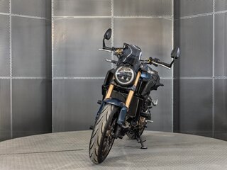 2022 Honda CB 650R, синий, 977000 рублей, вид 3