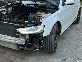 2012 Audi A4 IV (B8) Рестайлинг, белый, 999999 рублей, вид 1