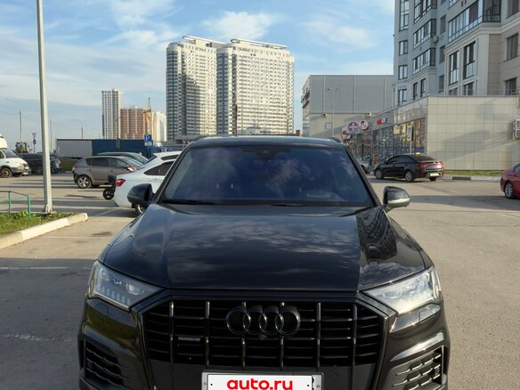 2021 Audi Q7 45 TDI II (4M) Рестайлинг, чёрный, 6950000 рублей - вид 1