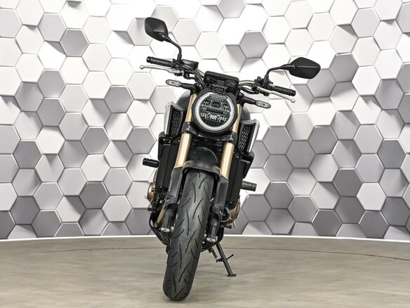 2021 Honda CB 650R, чёрный, 977000 рублей - вид 4