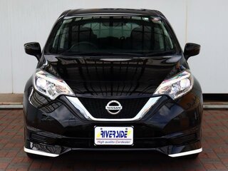 2020 Nissan Note II Рестайлинг, чёрный, 770000 рублей, вид 1