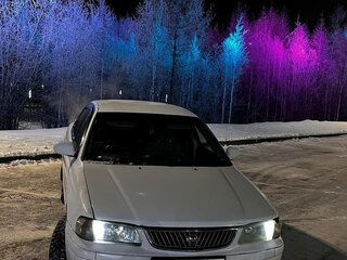 2003 Nissan Sunny B15, белый, 300000 рублей, вид 2