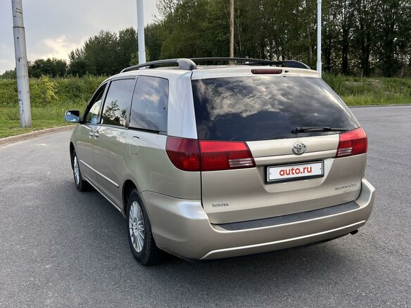 2005 Toyota Sienna II Рестайлинг, бежевый, 990000 рублей - вид 8
