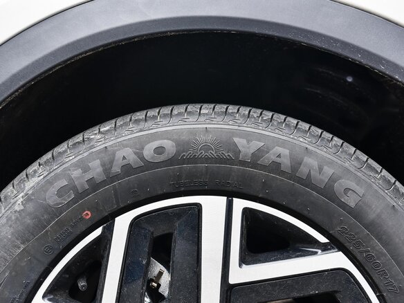 2026 Changan Qiyuan Q05 51.9 kWh II, серебристый - вид 34
