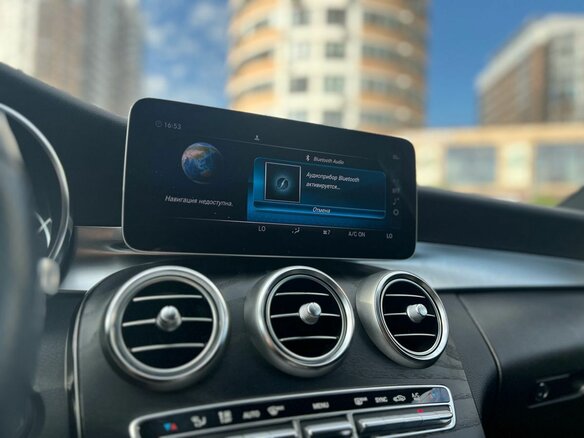 2018 Mercedes-Benz C-Класс 180 IV (W205) Рестайлинг, белый - вид 11
