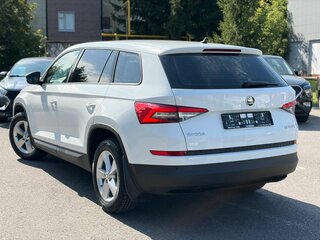 2018 Skoda Kodiaq I, белый, 2150000 рублей, вид 4