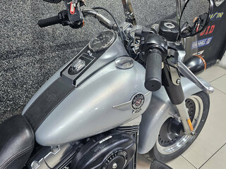 2011 Harley-Davidson Fat Boy, голубой, 1149000 рублей, вид 4