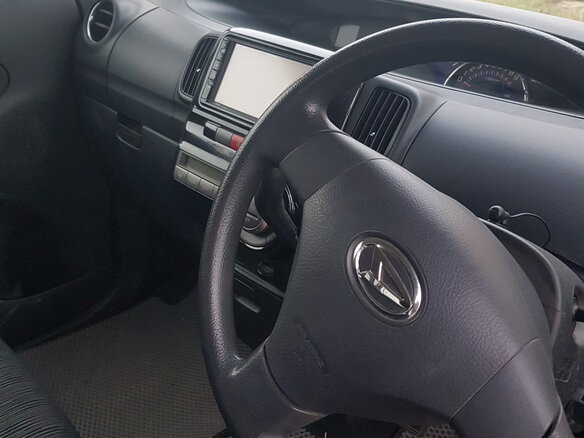 2012 Daihatsu Tanto II, чёрный, 650000 рублей - вид 4