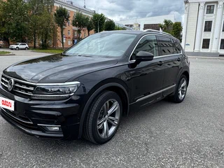 2019 Volkswagen Tiguan II, чёрный, 3500000 рублей, вид 2