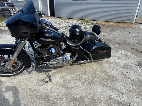 2014 Harley-Davidson Street Glide, чёрный, 1400000 рублей - вид 5