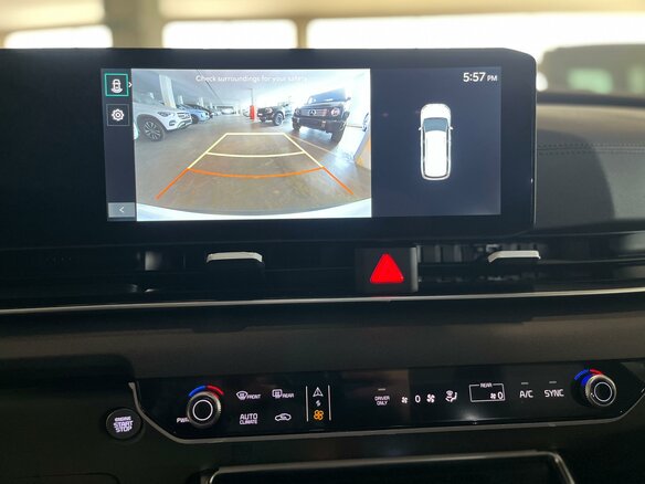 2025 Kia Carnival IV Рестайлинг, белый, 5495000 рублей - вид 19