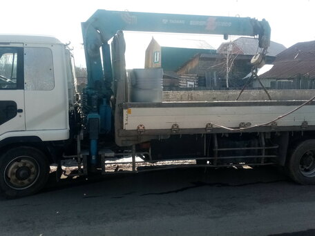 2004 Nissan DIESEL, белый, 4500000 рублей, вид 3