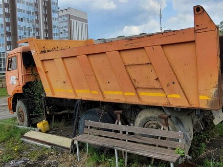 2011 КамАЗ 6520, оранжевый, 700000 рублей, вид 3
