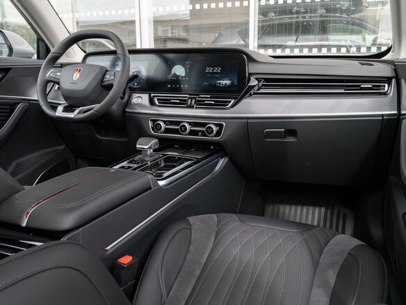 2026 Hongqi HS5 I Рестайлинг, чёрный, 4199000 рублей - вид 24