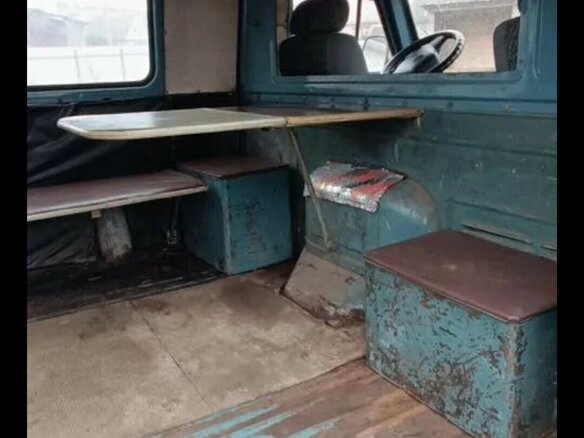 2000 УАЗ 3741, голубой, 240000 рублей - вид 3