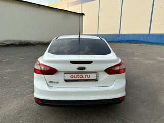 2011 Ford Focus III, белый, 665000 рублей, вид 5