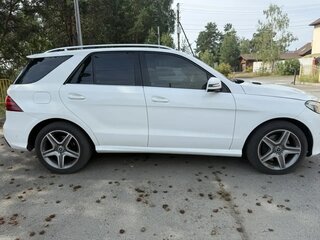 2016 Mercedes-Benz GLE 400 I (W166), белый, 2850000 рублей, вид 2