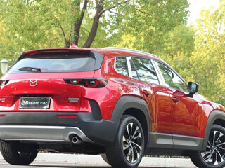 2023 Mazda CX-50, красный, 2000000 рублей, вид 4