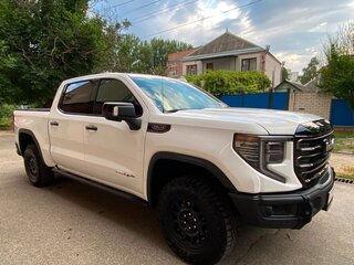 2024 GMC Sierra Crew Cab IV Рестайлинг, белый, 7700000 рублей, вид 1