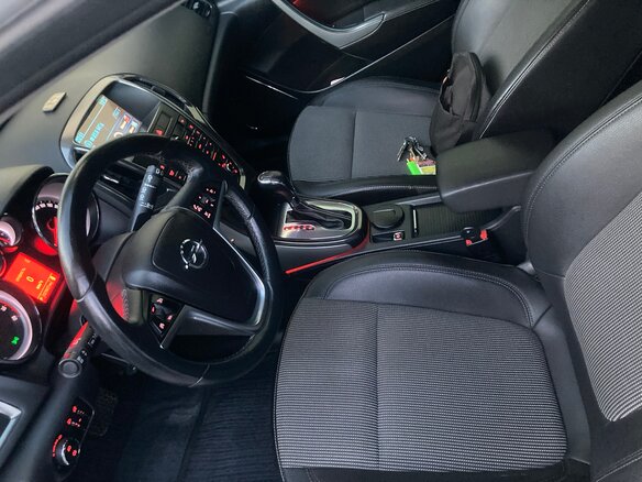 2012 Opel Astra J, белый, 950000 рублей - вид 8