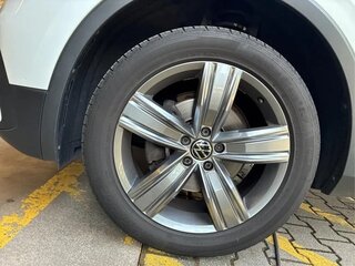 2023 Volkswagen Tiguan Allspace II Рестайлинг, белый, 2642000 рублей, вид 5