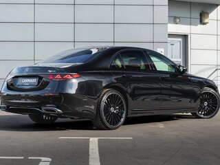 2026 Mercedes-Benz S-Класс 580 Long 4MATIC VII (W223) Рестайлинг, чёрный, 31390000 рублей, вид 4