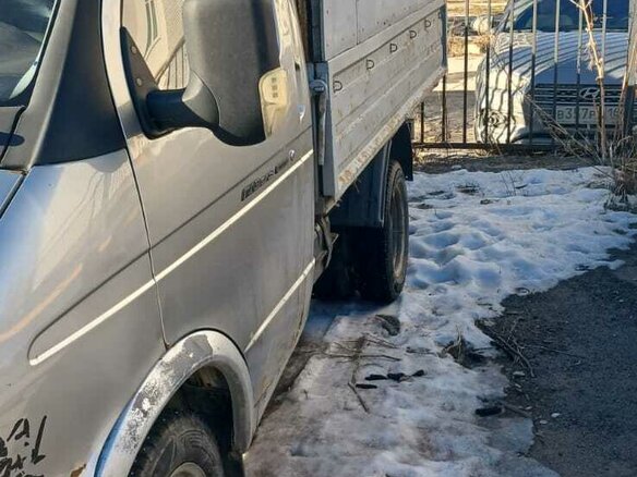 2012 ГАЗ ГАЗель (3302), серебристый, 650000 рублей