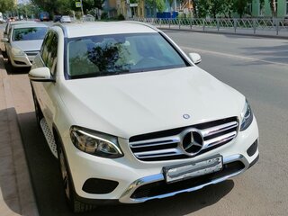 2017 Mercedes-Benz GLC 300 I (X253), белый, 3100000 рублей, вид 4