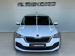 2020 Skoda Rapid II, белый, 1349000 рублей, вид 5