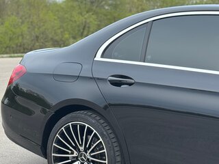 2019 Mercedes-Benz E-Класс 220 d V (W213, S213, C238), чёрный, 3900000 рублей, вид 3