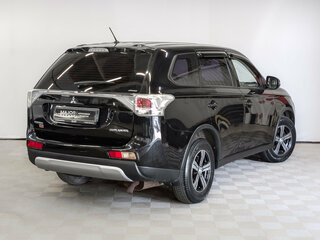 2014 Mitsubishi Outlander III Рестайлинг, чёрный, 1550000 рублей, вид 5