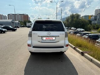 2017 Lexus GX 460 II Рестайлинг, белый, 5300000 рублей, вид 3
