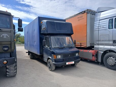 1988 Mercedes-Benz T1, синий, 1000000 рублей, вид 1
