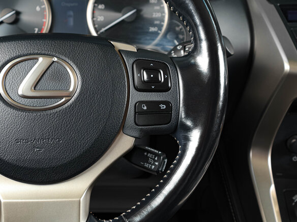 2017 Lexus NX 200 I Рестайлинг, белый - вид 14