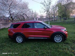 2019 Ford Explorer VI, красный, 2954991 рублей, вид 4