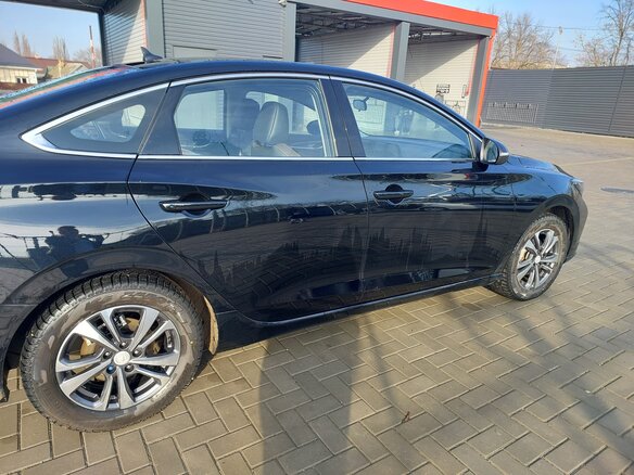 2023 Changan Eado Plus I, чёрный, 1850000 рублей - вид 3