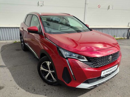 2021 Peugeot 3008 II Рестайлинг, красный, 2090000 рублей, вид 4
