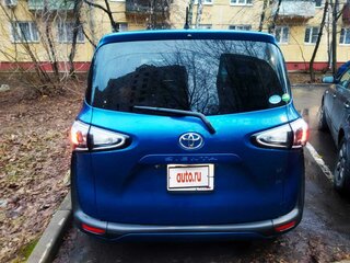 2019 Toyota Sienta II Рестайлинг, синий, 1650000 рублей, вид 4
