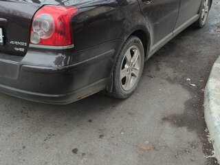 2007 Toyota Avensis II Рестайлинг, коричневый, 1111000 рублей, вид 1