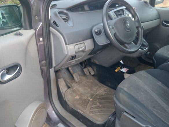 2004 Renault Scenic II, серый, 560000 рублей - вид 6