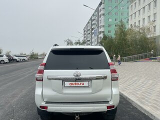 2016 Toyota Land Cruiser Prado 150 Series Рестайлинг 1, белый, 3500000 рублей, вид 5