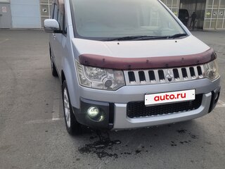 2008 Mitsubishi Delica D:5 I, серебристый, 2000000 рублей, вид 4