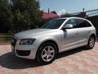 2010 Audi Q5 8tiptronic I (8R), серебристый, 1300000 рублей, вид 4