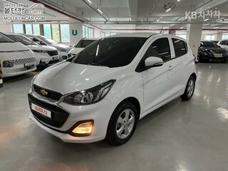 2022 Chevrolet Spark IV Рестайлинг, белый, 1150000 рублей, вид 1