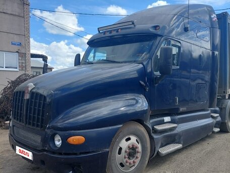 2005 Kenworth T2000, синий, 2300000 рублей, вид 2