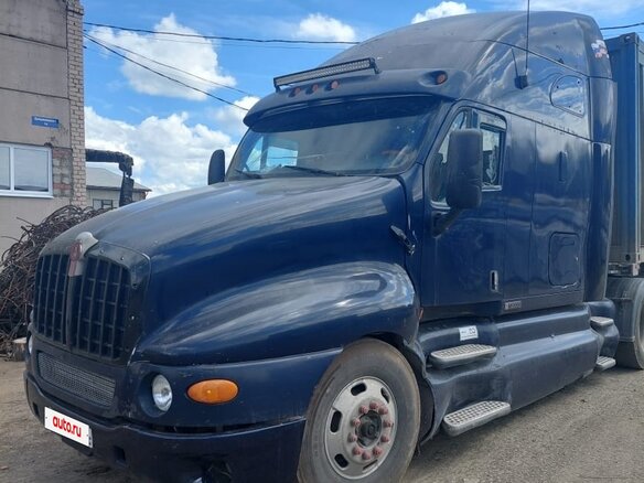 2005 Kenworth T2000, синий, 2300000 рублей - вид 1